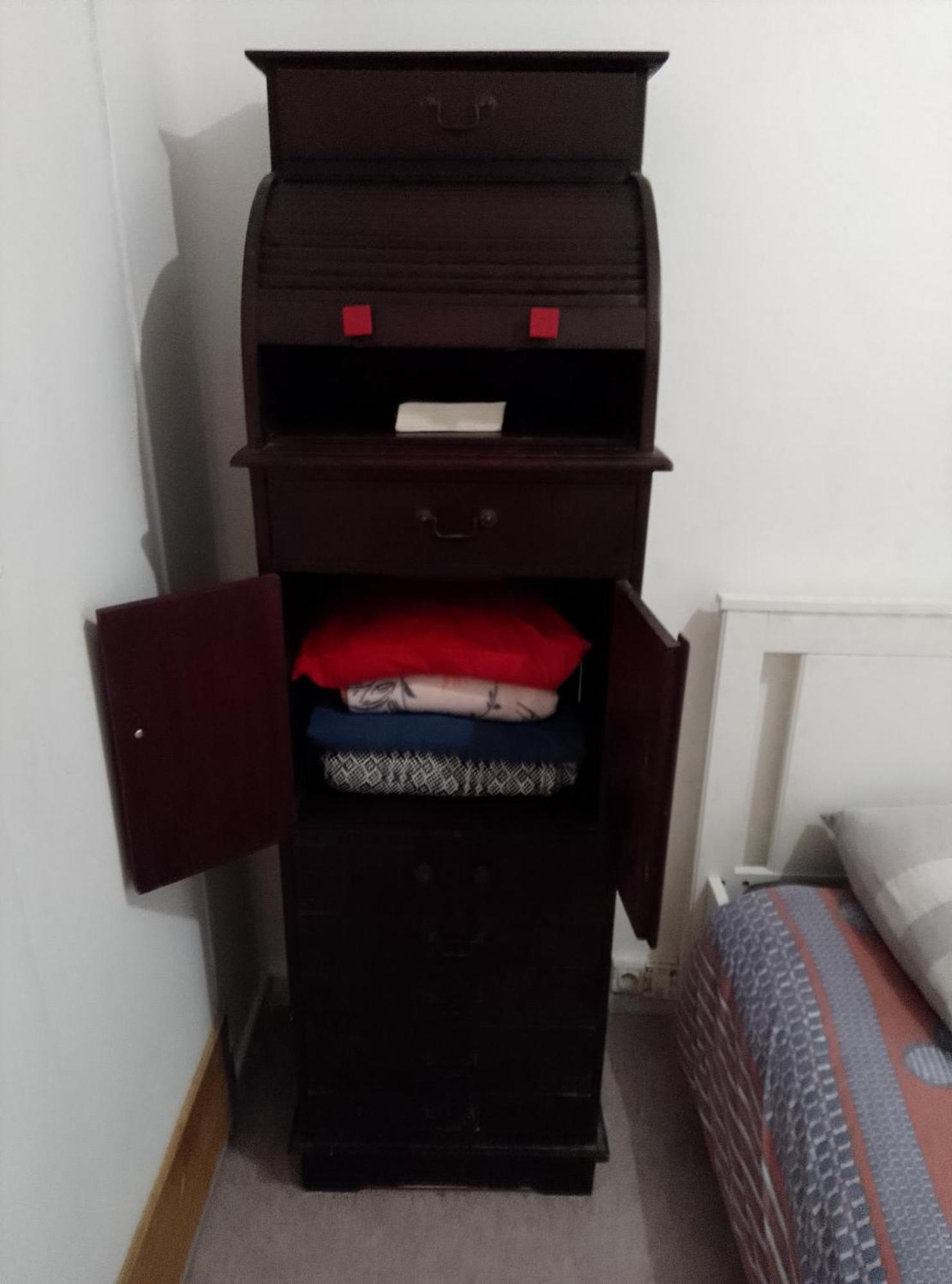 פריז Guesthouse Familial Pour 2,3,4 Personnes De 44M2- Accessible Handic -Rez De Chaussee-Vues Sur Rue Et Patio Prive - Sejour, Chambre Separee-Cuisine,Salle De Bain,Lit Double Et Canape-Lit 2Pers-Entree De La Rue Berzelius-5 Minutes Du Metro Brochant-Lig מראה חיצוני תמונה